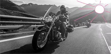 Motorrijden met laagstaande zon - 5 tips